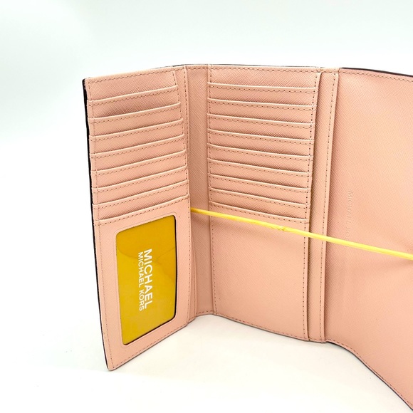 Michael Kors MD Ciara Satchel Bag & Trifold Wallet - Picture 6 of 15